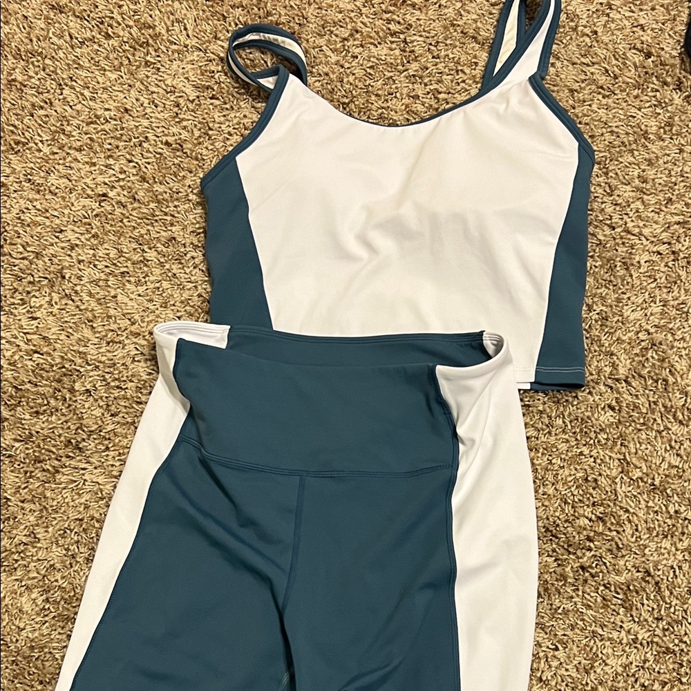 Stylish Women's Two-Piece Set in White and Teal